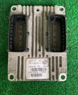 Fiat Grande Punto Engine control unit/module 51784956 6160109806 5TNYEK16G