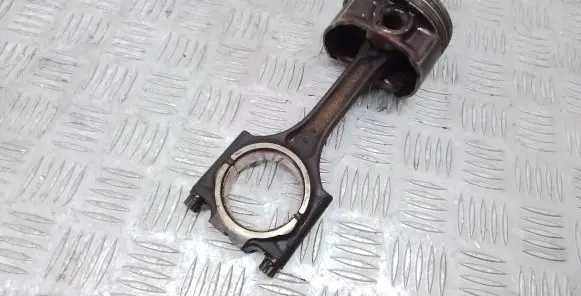 Volvo S80 Piston with connecting rod