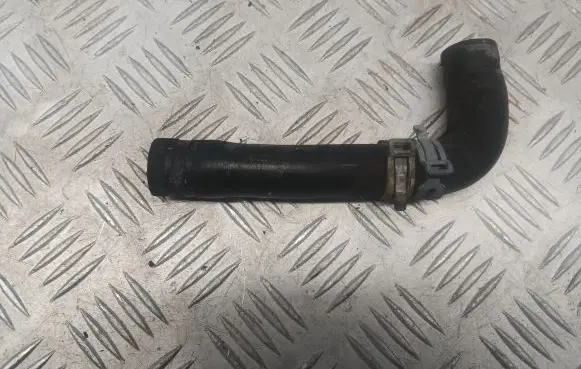 Audi A7 S7 4G Engine coolant pipe/hose 4G8121082A