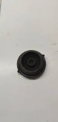 Hyundai Tucson TL Radiator mount bracket