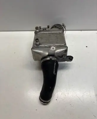 BMW 7 F01 F02 F03 F04 Intercooler radiator 7575405 7575403 P3423007