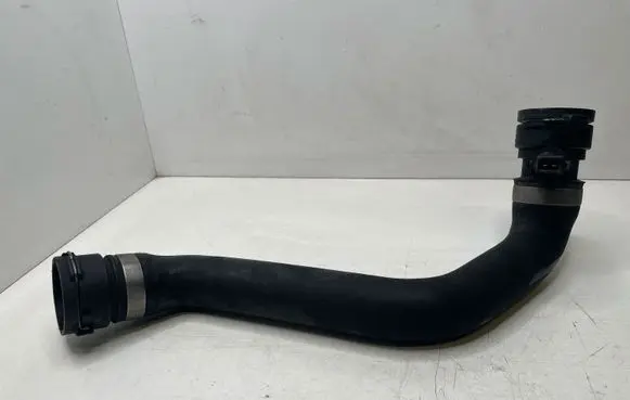 BMW 5 E39 Engine coolant pipe/hose 1436373