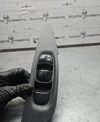 Electric window control switch
