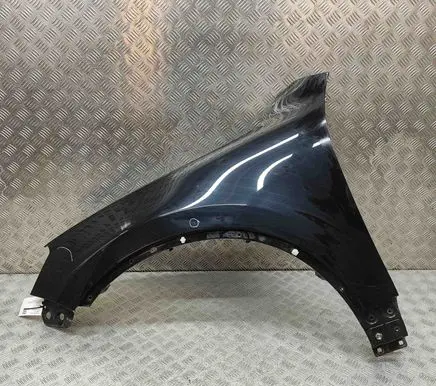 Volkswagen Touareg II Fender 7P6821105E