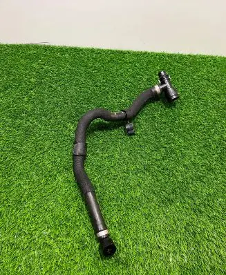 BMW X5 G05 Engine coolant pipe/hose 9488196