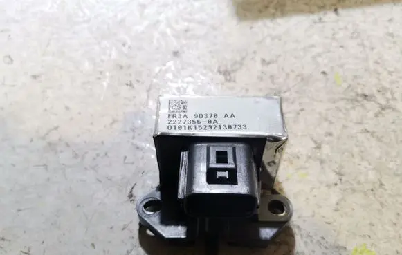 Ford Mustang VI Fuel injection pump control unit/module FR3A9D370AA 22273560A