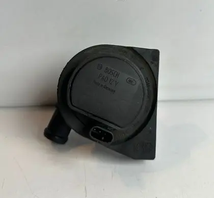 Volkswagen T-Roc Electric auxiliary coolant/water pump 2Q0965567
