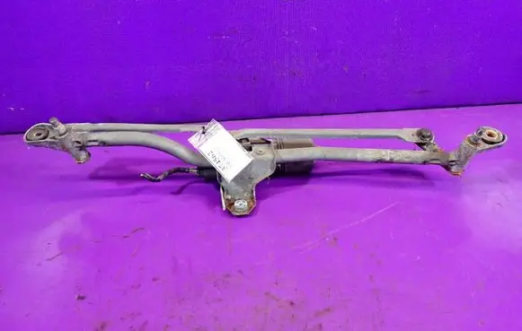 Front wiper linkage and motor