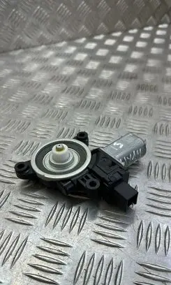 Mazda 3 II Rear door window regulator motor BHN95858X
