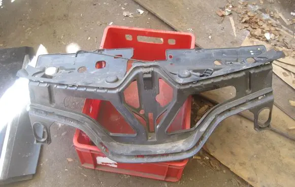 Renault Captur Front grill 978186889R
