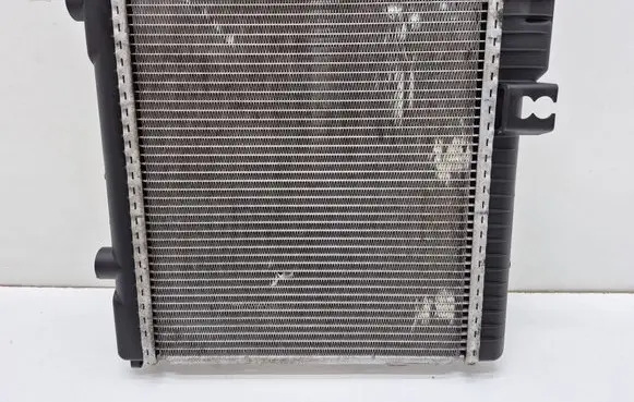 BMW M3 e30 Coolant radiator 2225592 2151710003 22255900