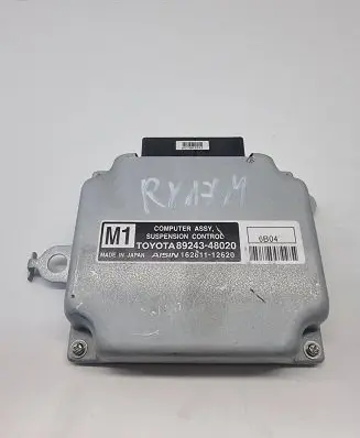 Lexus RX 450H Air suspension control unit module (rear) 8924348020