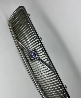 Volvo V70 Front grill 8659875