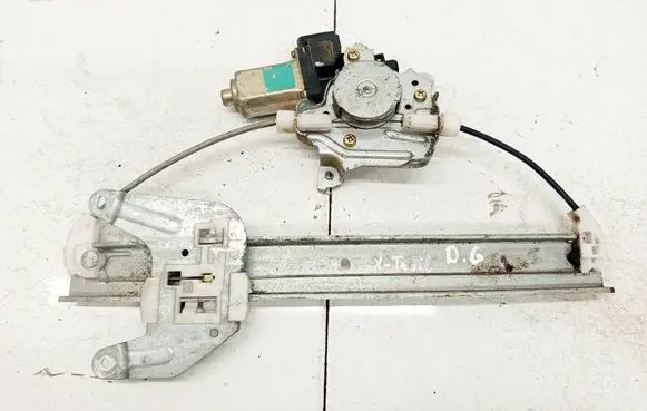 Nissan X-Trail T30 Sliding door window regulator with motor