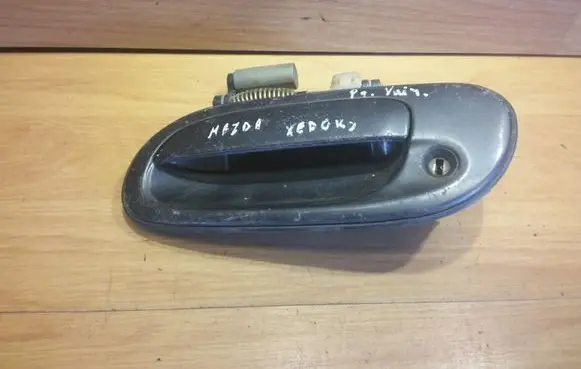 Mazda Xedos 6 Front door exterior handle Z93113