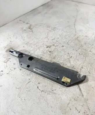 Mercedes-Benz E W211 Other exterior part A2118154031