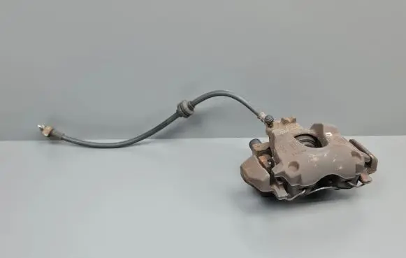 Dacia Sandero Front brake caliper 410002704R 2704R