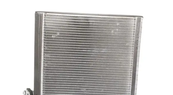 Toyota Verso-S Air conditioning (A/C) radiator (interior) 