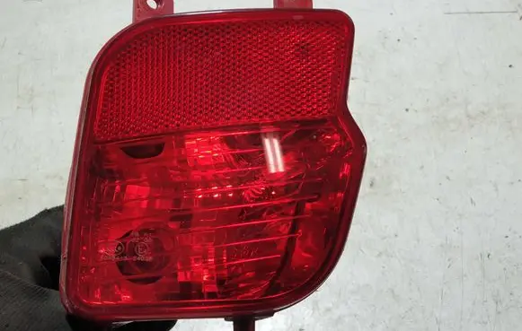 Peugeot 3008 I Rear fog light 9811718480