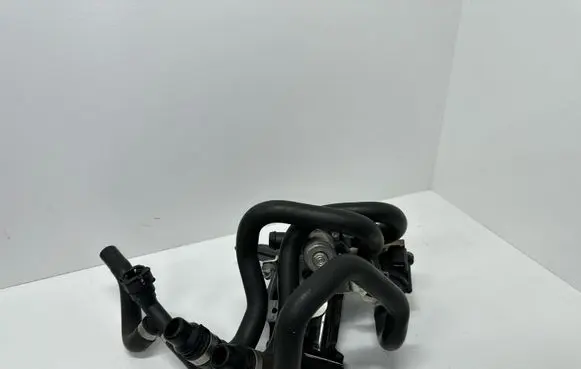 Volvo XC90 Electric auxiliary coolant/water pump 31657218 31657307