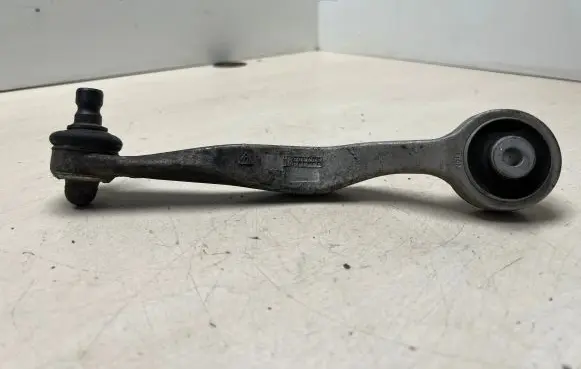 Skoda Superb B5 (3U) Front lower control arm/wishbone