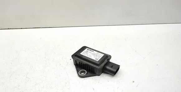 Volkswagen PASSAT B5.5 ESP acceleration yaw rate sensor 8E0907637A 0265005245