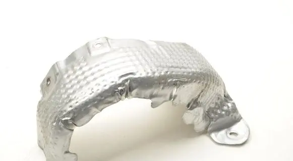Volvo XC60 Heat shield in engine bay 32435044