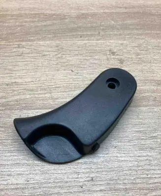 BMW 3 E46 Engine bonnet (hood) release handle 8223163 11970213 VFO