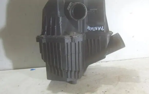 Peugeot Partner Air filter box 9637994680