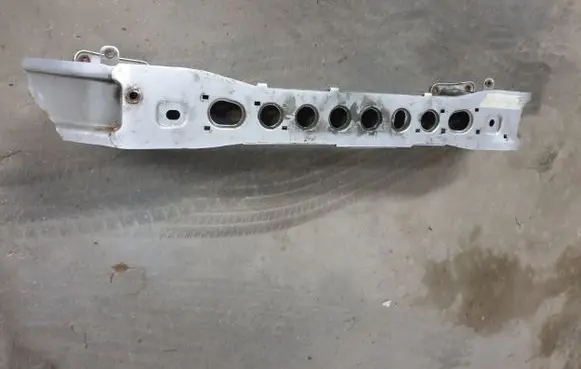 Ford Focus Front bumper cross member 1806119