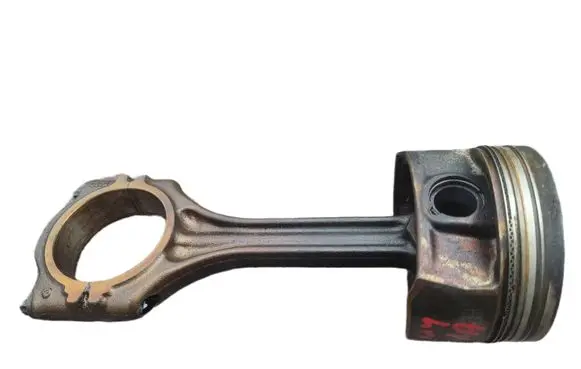 Volkswagen Golf V Piston with connecting rod 76L92