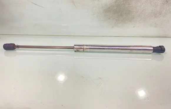Audi A8 S8 D3 4E Tailgate/trunk strut/damper 4E0827551A