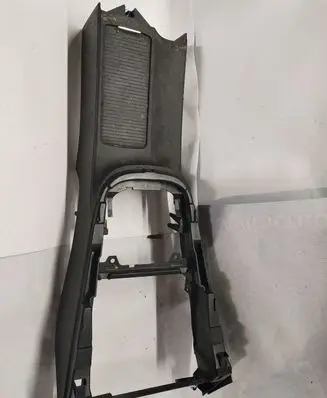 Volkswagen Golf VI Center console 1K0863243