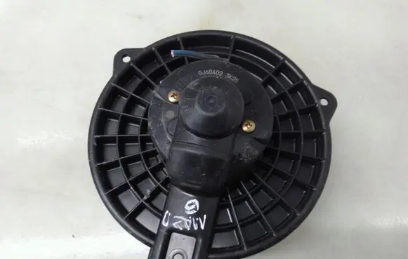 Mazda 6 Heater fan/blower 8940000