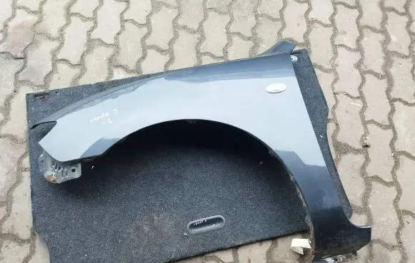 Mazda 3 I Fender