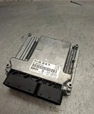 Mercedes-Benz C W203 Engine control unit/module A6461500679 0281011737 1039S06713