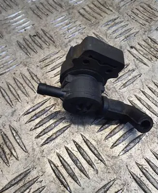 Valve vacuum