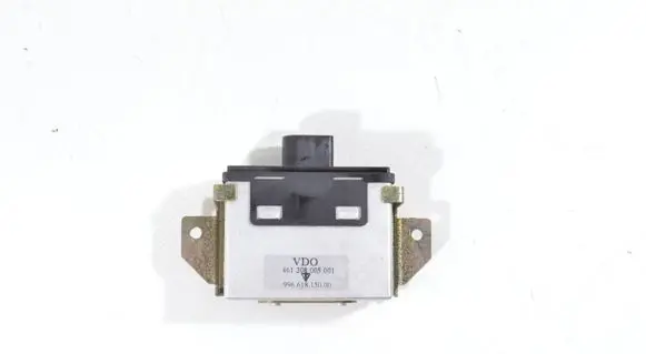 Porsche 911 996 Fuel injection pump control unit/module 99661815000 99661815001
