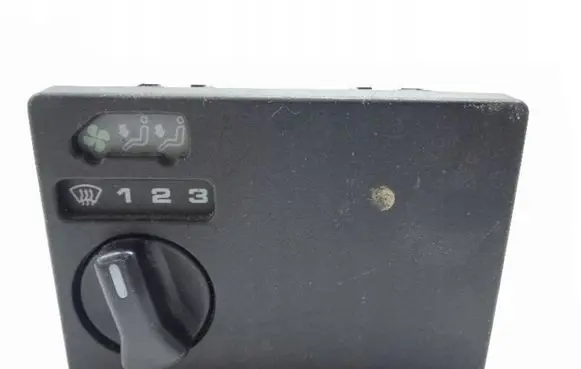 Volkswagen Transporter - Caravelle T4 Other switches/knobs/shifts 701959531
