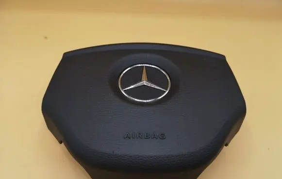 Mercedes-Benz ML W164 Steering wheel airbag A16446000989116