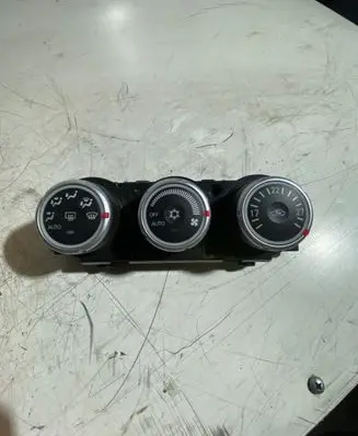 Peugeot 4007 Climate control unit 7820A082XA 8E22A 3853352