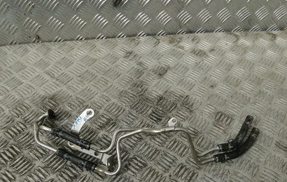 Volkswagen Polo VI Engine coolant pipe/hose 
