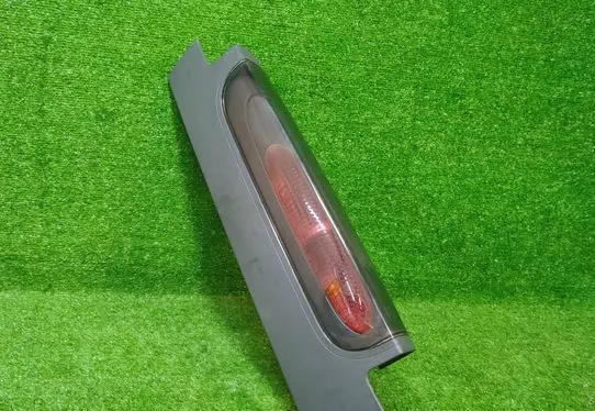Opel Vivaro Rear/tail lights 8200336835