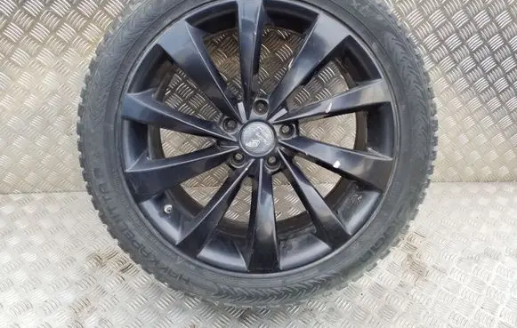 Tesla Model S R19 spare wheel 