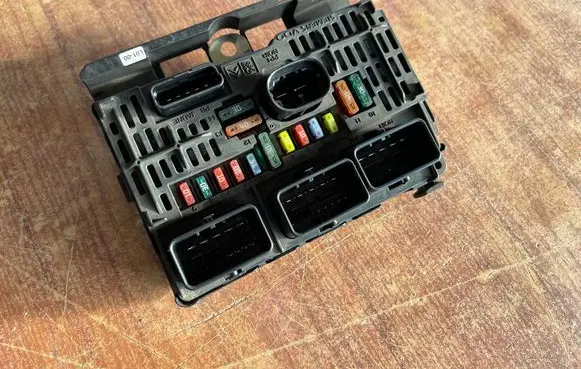 Peugeot 407 Comfort/convenience module 9656086080 BSML0100