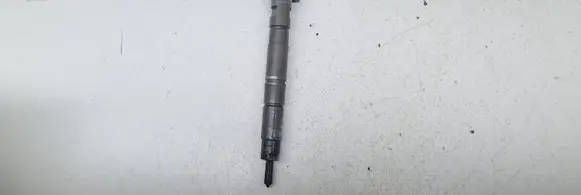 Audi A6 S6 C6 4F Fuel injector 059130277AB