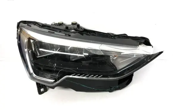 Audi Q3 F3 Headlight/headlamp 83A941012