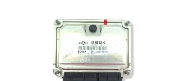 Volkswagen PASSAT B5.5 Engine control unit/module 038906019KD 0281011205