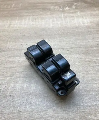 Mazda 6 Electric window control switch 514526