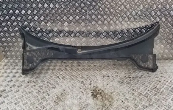 Audi TT TTS Mk2 Wiper trim 8J2819401D